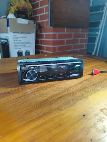 Rádio Automotivo E-Tech Premium Plus 1 Din, Instalado apenas para teste
