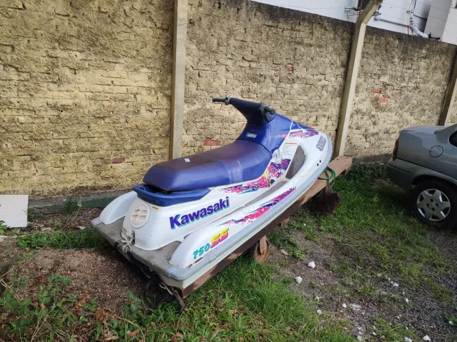 Jet ski Kawasaki 750SS