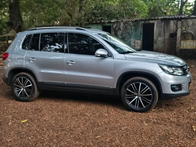 Volkswagen Tiguan 2.0 TSI 16V 200cv Tiptronic 5P 2013