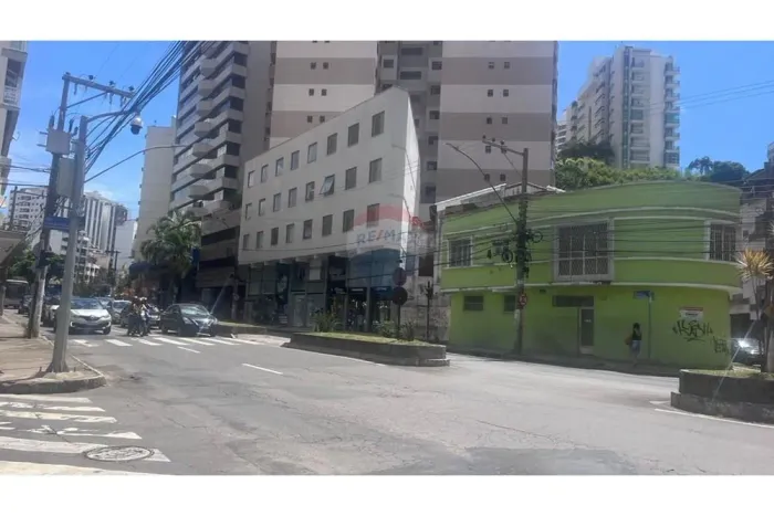 Salão com 160m² para alugar no bairro São Mateus em Juiz de Fora