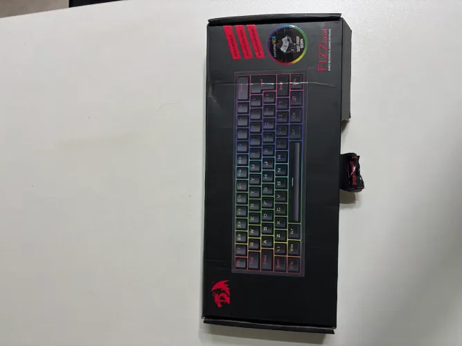 Teclado redragon fizz rgb
