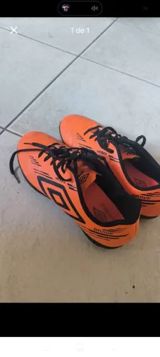 CHUTEIRA UMBRO