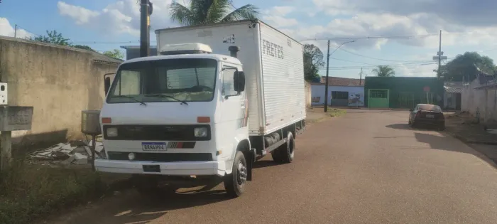 Vendo ou troco por carro ou caminhonete do meu interesse