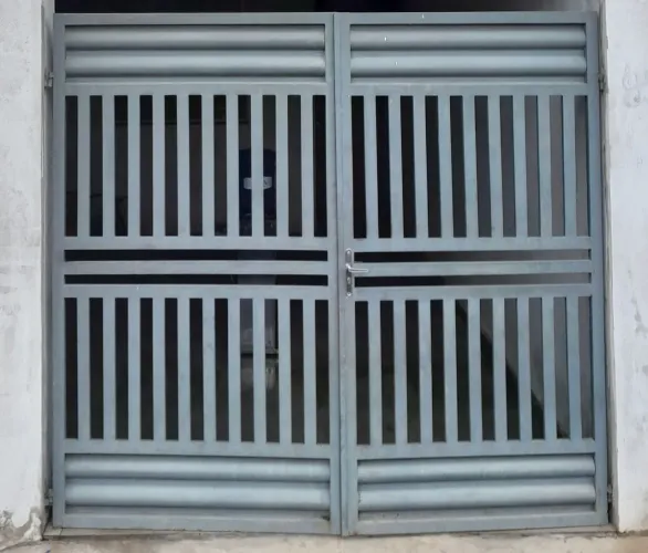Vende-se Portão R$ 350,00