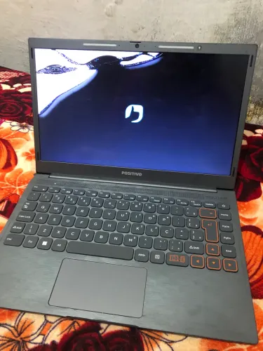 Vendo notebook positivo