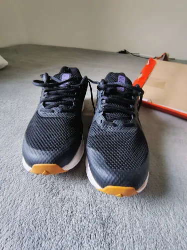 Tênis Nike masculino número 42