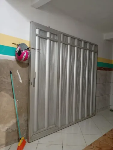 PORTÃO DE ALUMÍNIO À VENDA