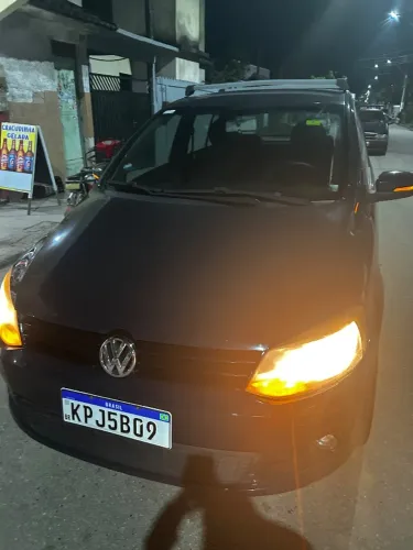 Volkswagen Fox 1.0 MI Total Flex 8V 5P 2013
