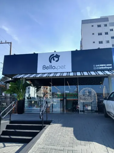 Banho e Tosa e Consultório Veterinário em Chapecó SC, 66m2, sala de esquina.