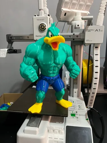PATOHULK colecionável 25cm 3D
