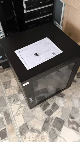Rack para servidor 12us