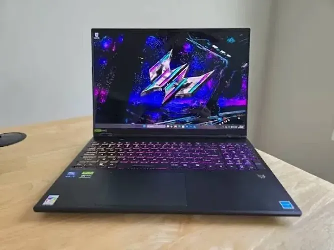 Notebook RTX 5070ti Acer helios 16s - Lacrado