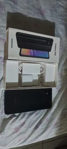 Vendo celular Samsung seminovo