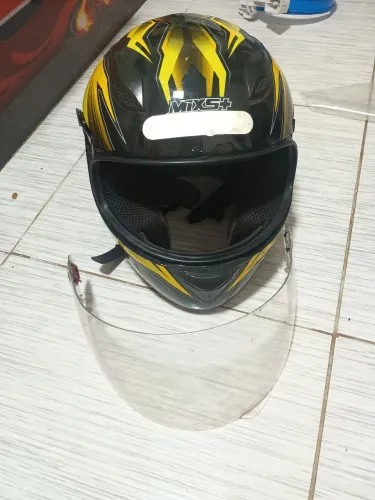 Capacete fokker eddy