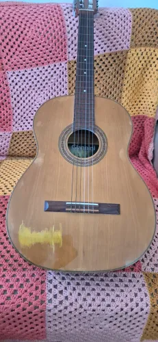 Violão Giannini para estudo nylon