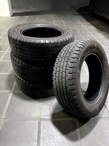 Jogo 4 Pneus Goodyear 215/65 R16 102H Seminovos - Duster, Creta, Renegade- Ótimo Estado