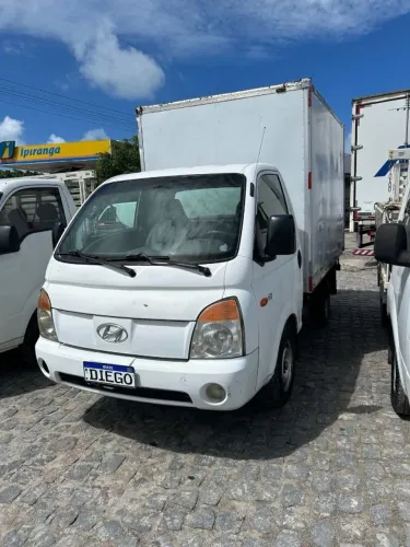 HYUNDAI HR ANO: 2011 COM BAÚ 