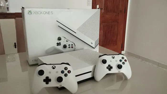 X Box One 1T