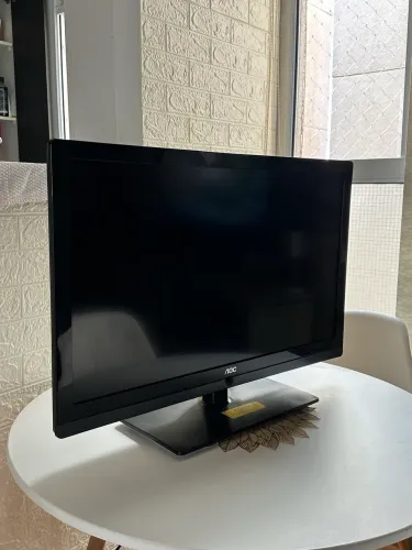 TV AOC - 32 polegadas