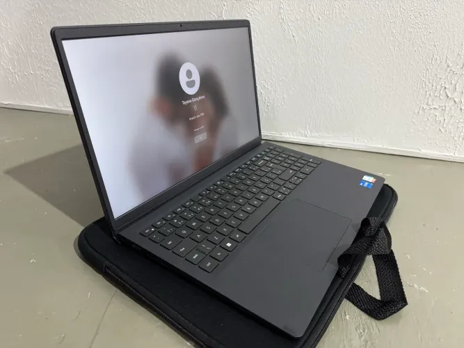 Notebook DELL inspiron 15 - Core i5 - 12MB