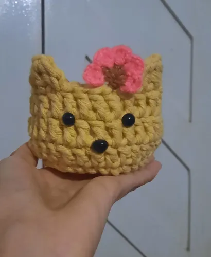 Cestinha crochê gatinha