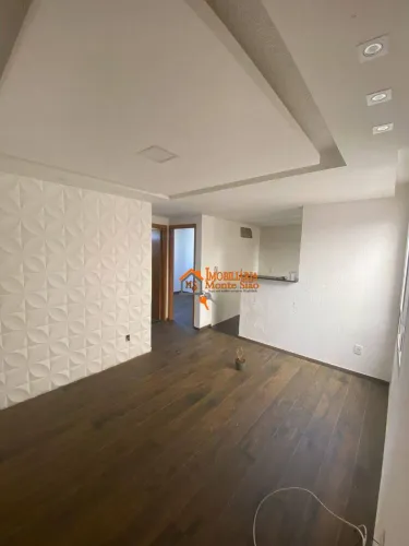 Apartamento com 2 dormitórios à venda, 46 m² por R$ 225.000,00 - Água Chata - Guarulhos/SP
