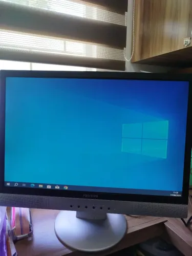 Monitor 22 polegadas