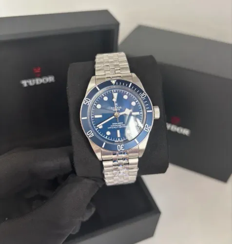 Relogio Tudor Black Bay - Azul Escuro - Automático - Safira - 41mm - Prem AAA+