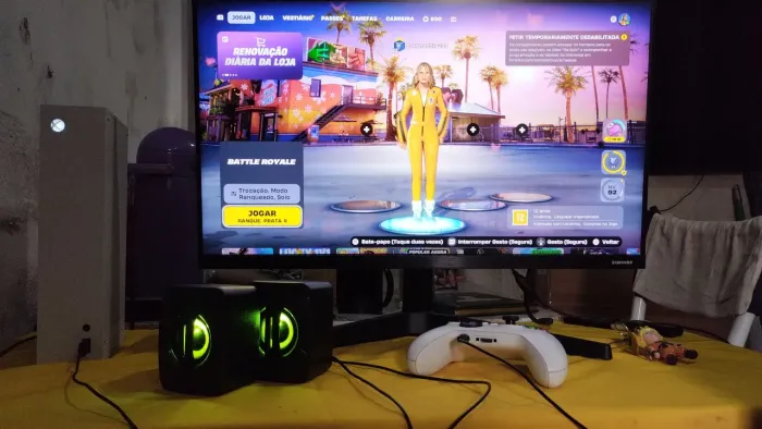 Xbox series SS + monitor gamer (venda separada com valores)