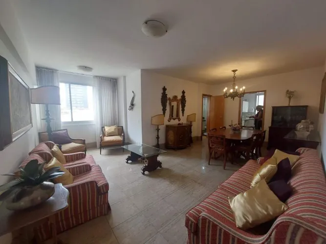 Apartamento em Santa Efigênia, BH