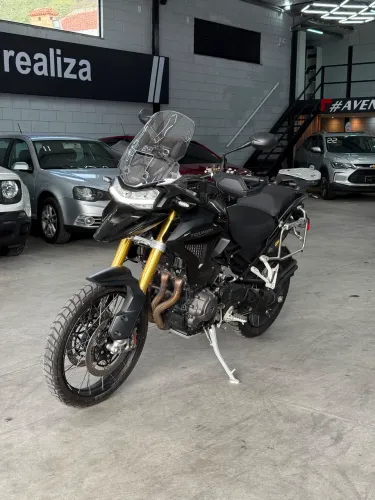 Tiger Rally Black Edition 2025 - apenas 1700 km