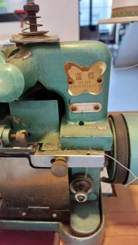 Overlock semi industrial - Blue butterfly