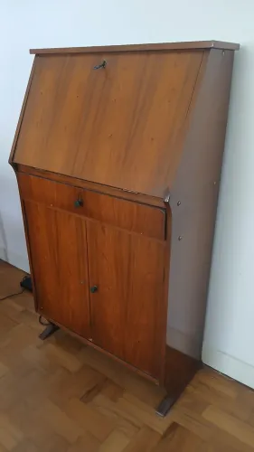 Armário / Bar / Penteadeira / Escrivaninha