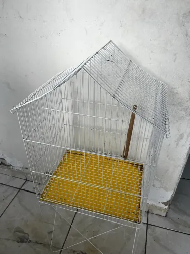 Gaiola de ferro calopsita ou piriquito