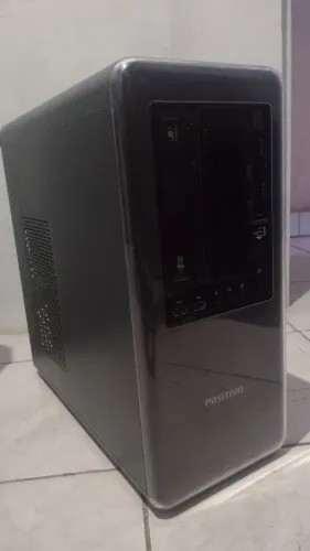 Vendo dois computadores (LEIA A DESCRIÇÃO)