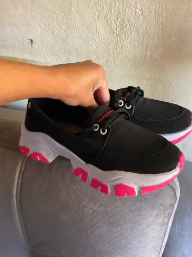 tênis da puma rosa e preto