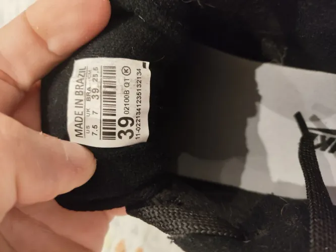 Vendo tênis Nike usado uma vez 