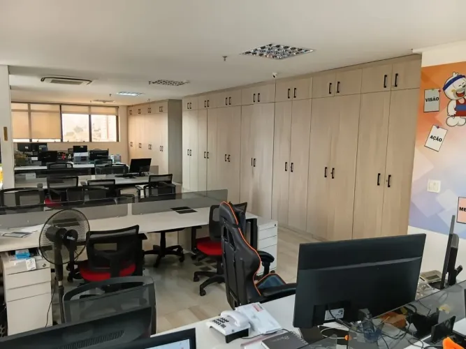 Maravilhosa sala comercial de 360M² na Mooca.