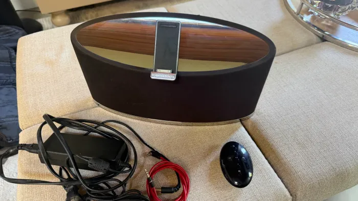 Caixa som Bowers & Wilkins