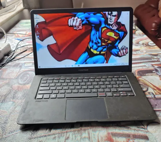 Notebook positivo 