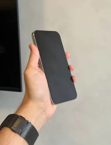 iPhone 15 pro na garantia Apple