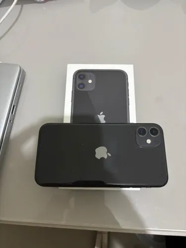 iPhone 11 - único dono