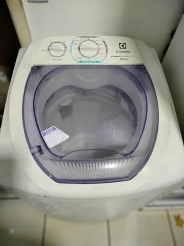 Vendo máquina de lavar Eletrolux, 6kg