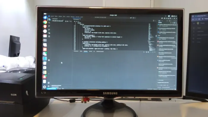 Trata-se do moMonitor TV LED de 21,5 polegadas da Samsung.
