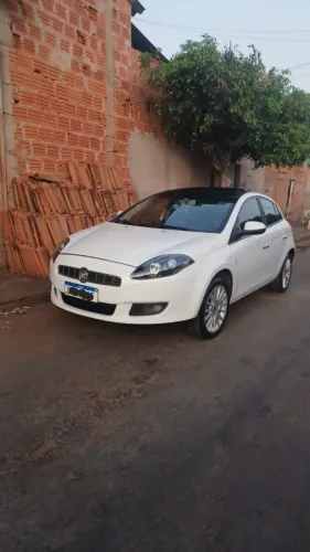 Fiat Bravo Absolute Dualogic 1.8 Flex 16V 5P 2013