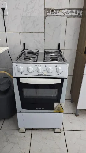 Vendo fogão 4 bocas