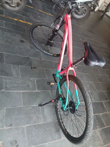 Vende-se bicicleta seminova aro 27 shimano