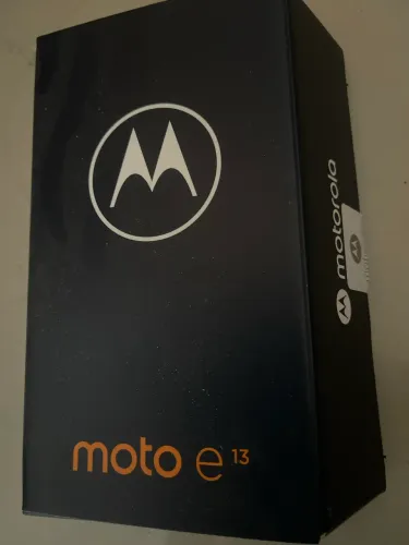 Moto e13
