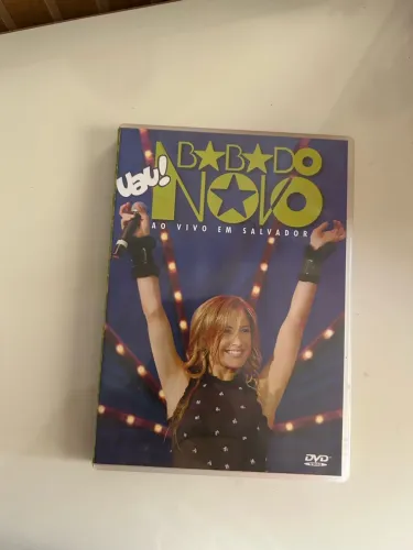 DVD Babado Novo ao Vivo em Salvador (usado em ótimo estado)