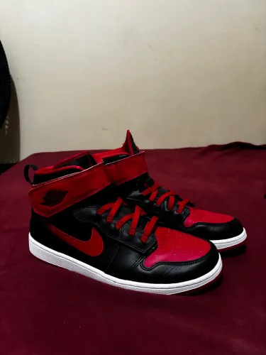 Air jordan 1 hi flyease 
